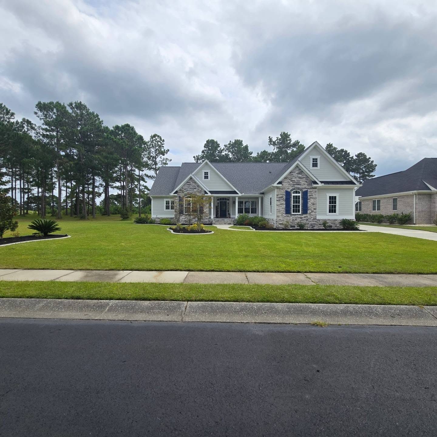 Freshly mowed lawn with clean mowing stripes