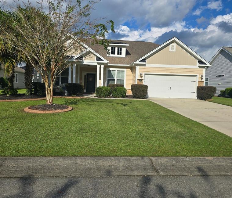 Coastal home curb appeal